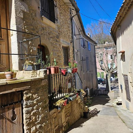 La Petite Maison Céreste Εξωτερικό φωτογραφία