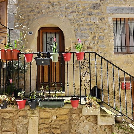 La Petite Maison Céreste Εξωτερικό φωτογραφία