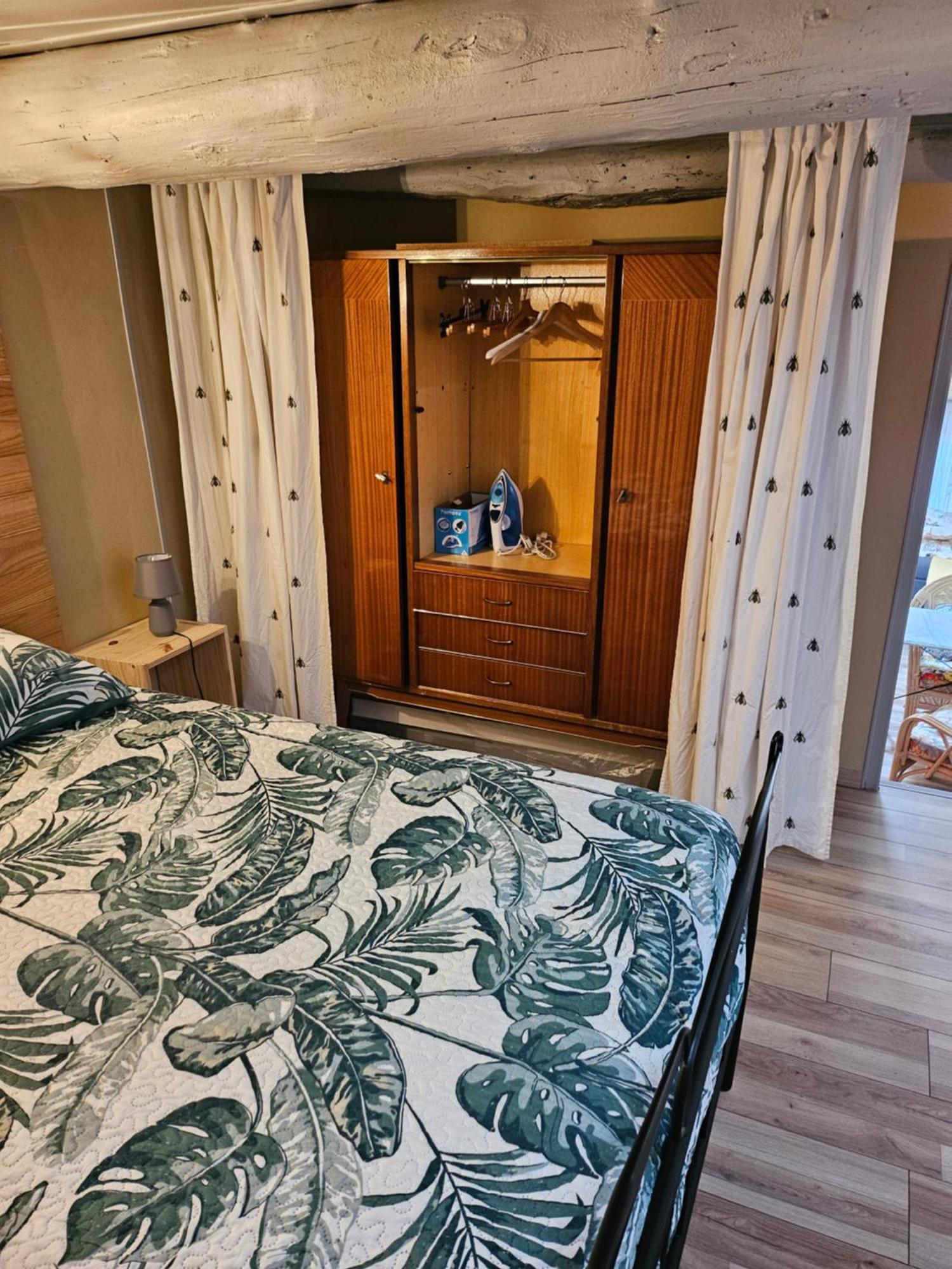 La Petite Maison Céreste Εξωτερικό φωτογραφία