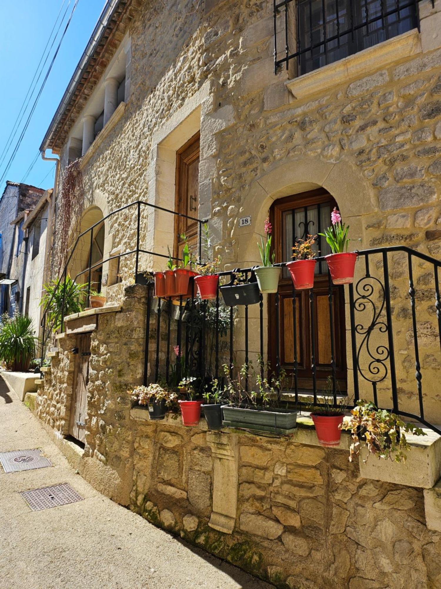 La Petite Maison Céreste Εξωτερικό φωτογραφία